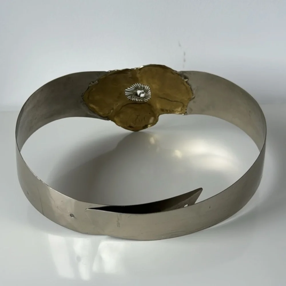 ⚡️Exceptional Vintage Handmade brass and silver flower cuff belt - Signed